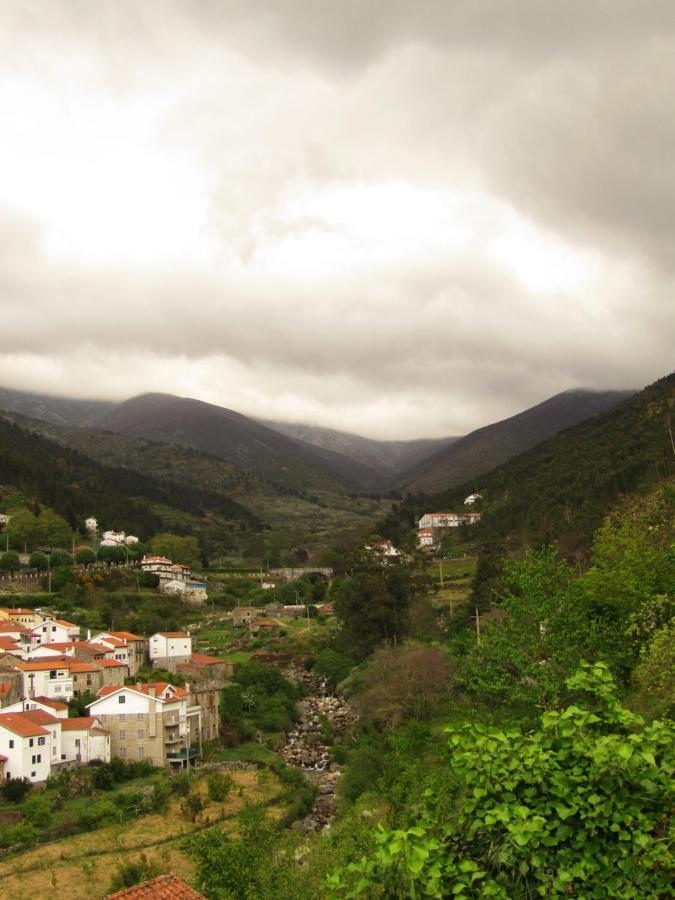 Casa Encantada - Alvoco Da Serra Villa ภายนอก รูปภาพ